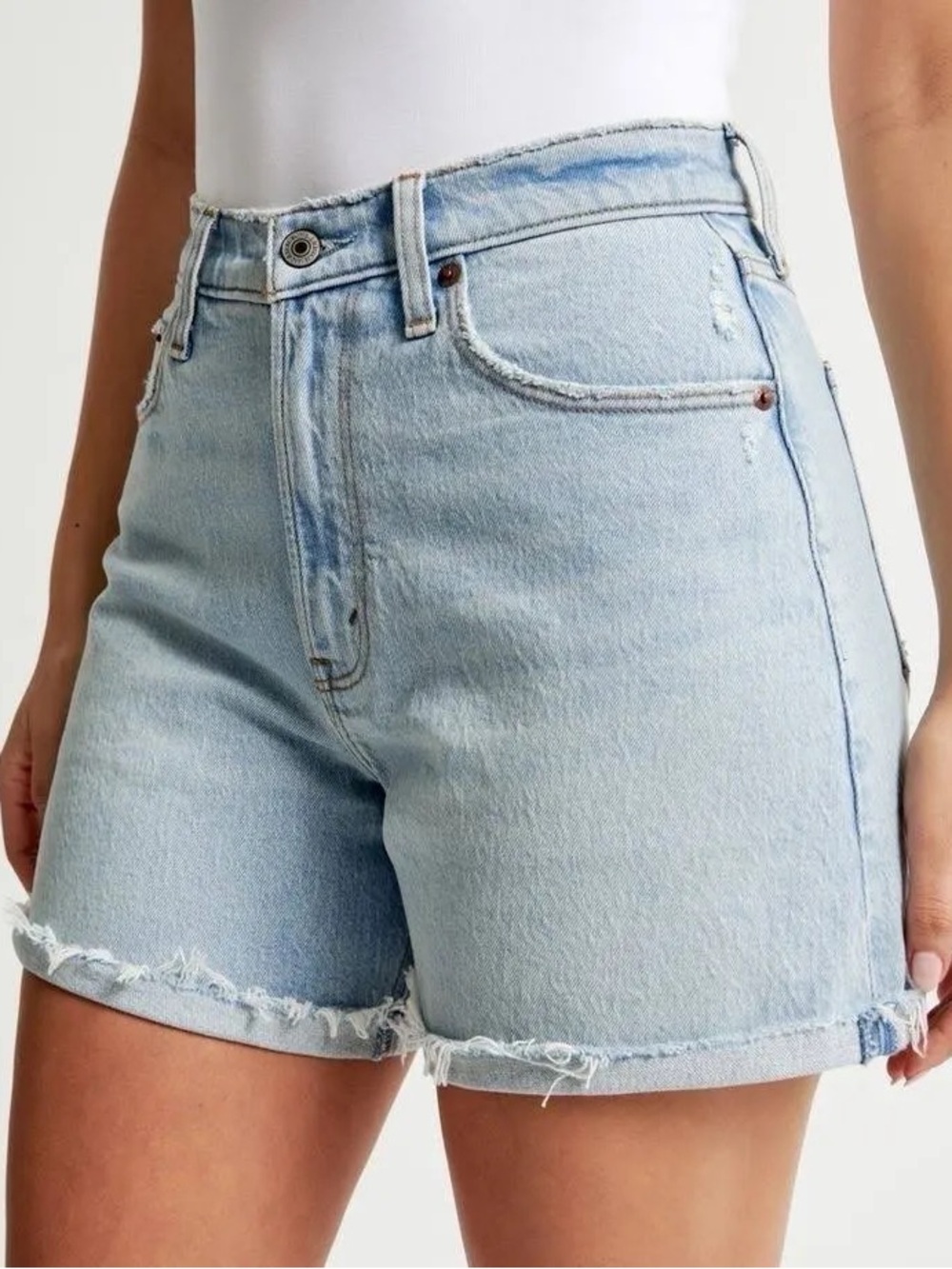 Abercrombie & Fitch The Dad Short High Rise Light Blue Denim Jean Shorts 29 8